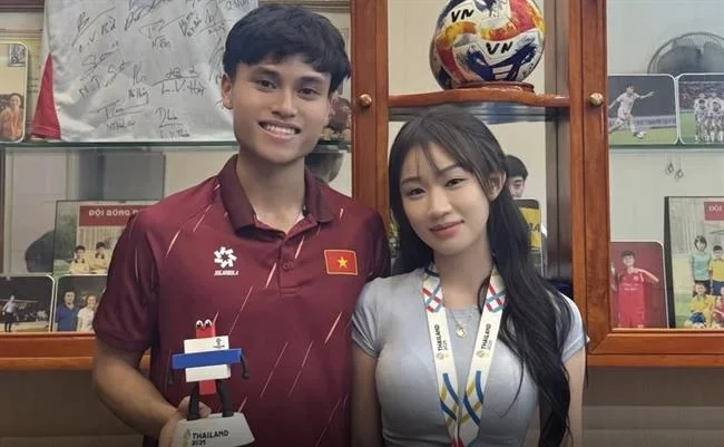 Đá Gà Campuchia Kinh Điển